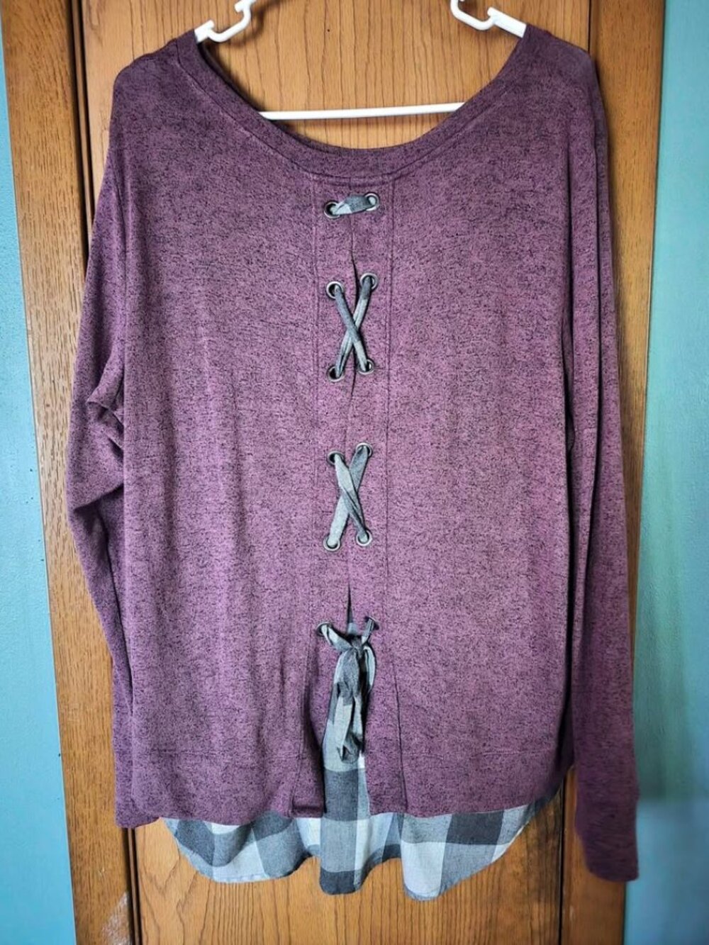 Size XL Maurices Mauve Gray & Black Buffalo Check Laced Back Long Sleeve Shirt